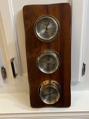 Thermometer Barometer
Humidity Weather Station, Great Condition: